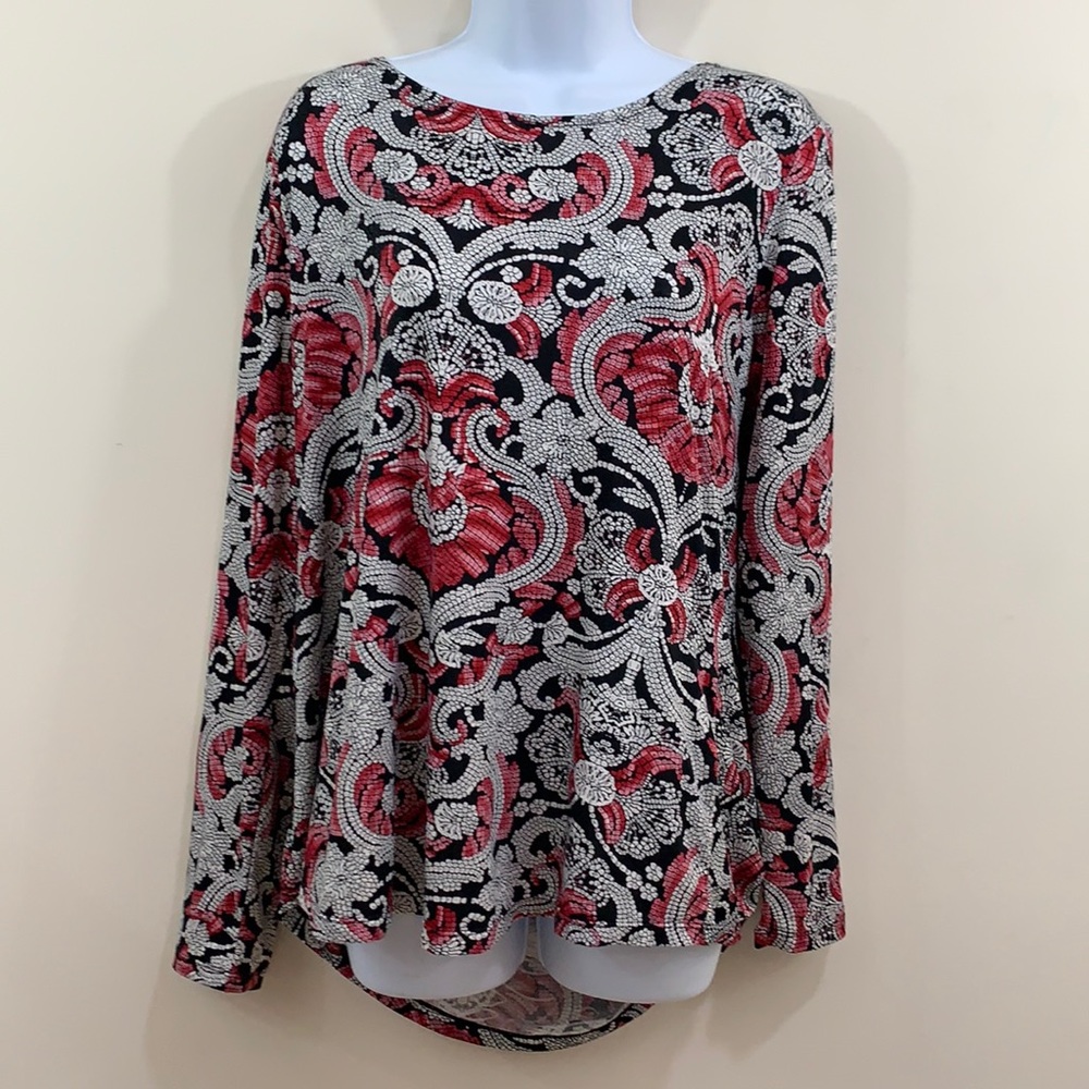FLYO Long Sleeve Scoop Neck Shirt  Size XL